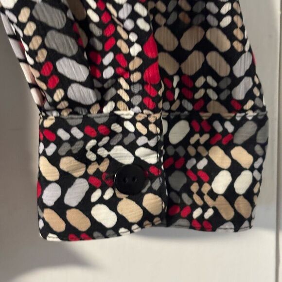 Alfred Dunner 16W black red beige pattern button front blouse long sleeve - Picture 6 of 10
